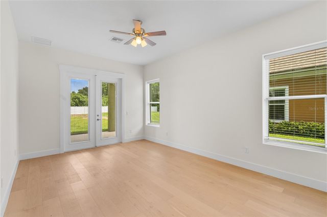 1919 SIPES AVENUE, Sanford, FL 32771