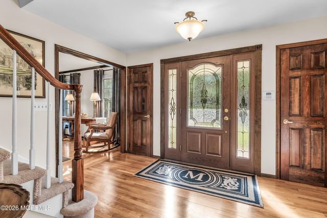 757 Stepping Stone Court, Toms River, NJ 08753