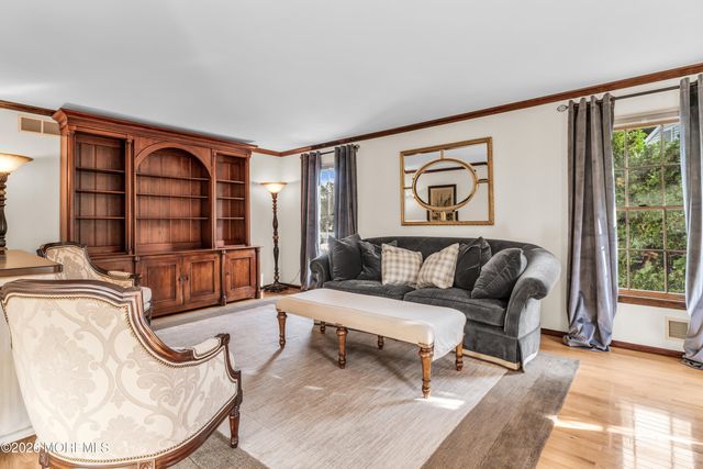 757 Stepping Stone Court, Toms River, NJ 08753