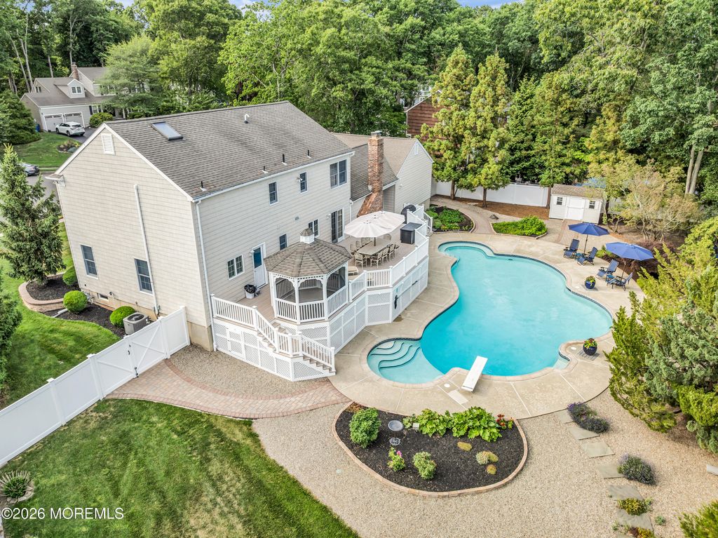 757 Stepping Stone Court, Toms River, NJ 08753