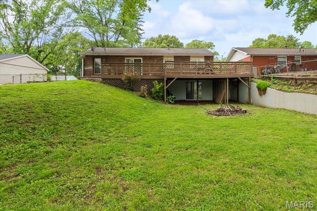 309 Dogwood Lane, Fairview Heights, IL 62208