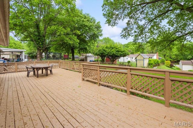 309 Dogwood Lane, Fairview Heights, IL 62208