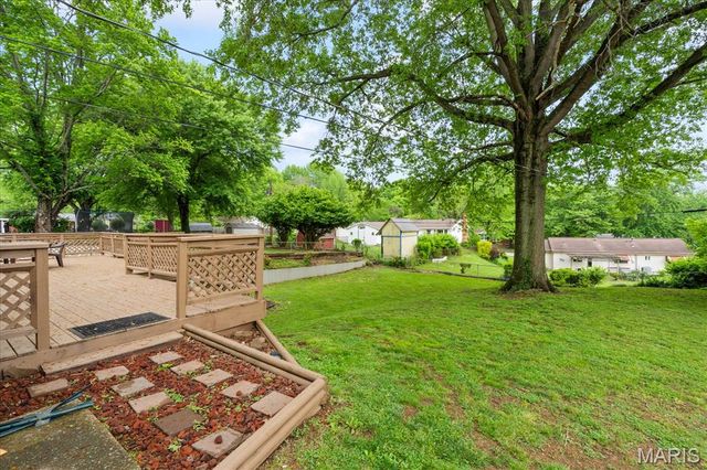 309 Dogwood Lane, Fairview Heights, IL 62208