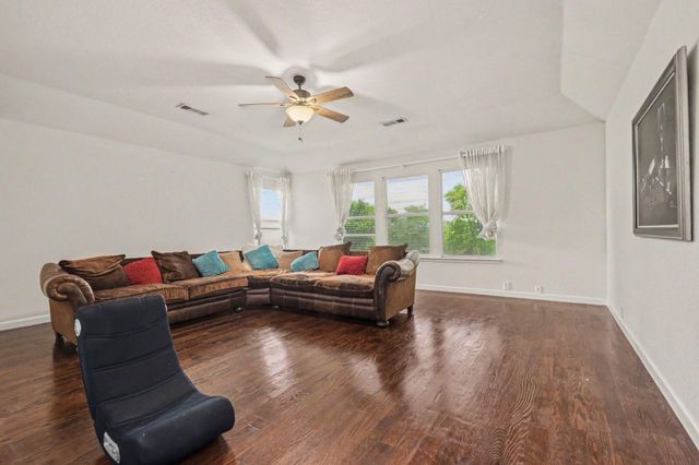 477 Monterey Drive, Rockwall, TX 75087