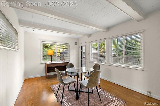 1512 Edgewood Drive, Royal Oak, MI 48067