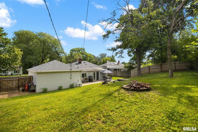312 W BARRINGTON Road, Peoria, IL 61614