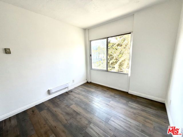 250 Linden Avenue 201, Long Beach, CA 90802