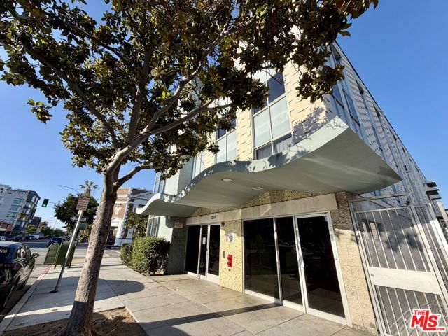 250 Linden Avenue 201, Long Beach, CA 90802