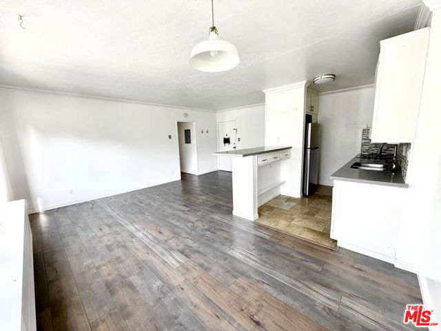 250 Linden Avenue 201, Long Beach, CA 90802