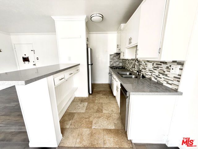 250 Linden Avenue 201, Long Beach, CA 90802