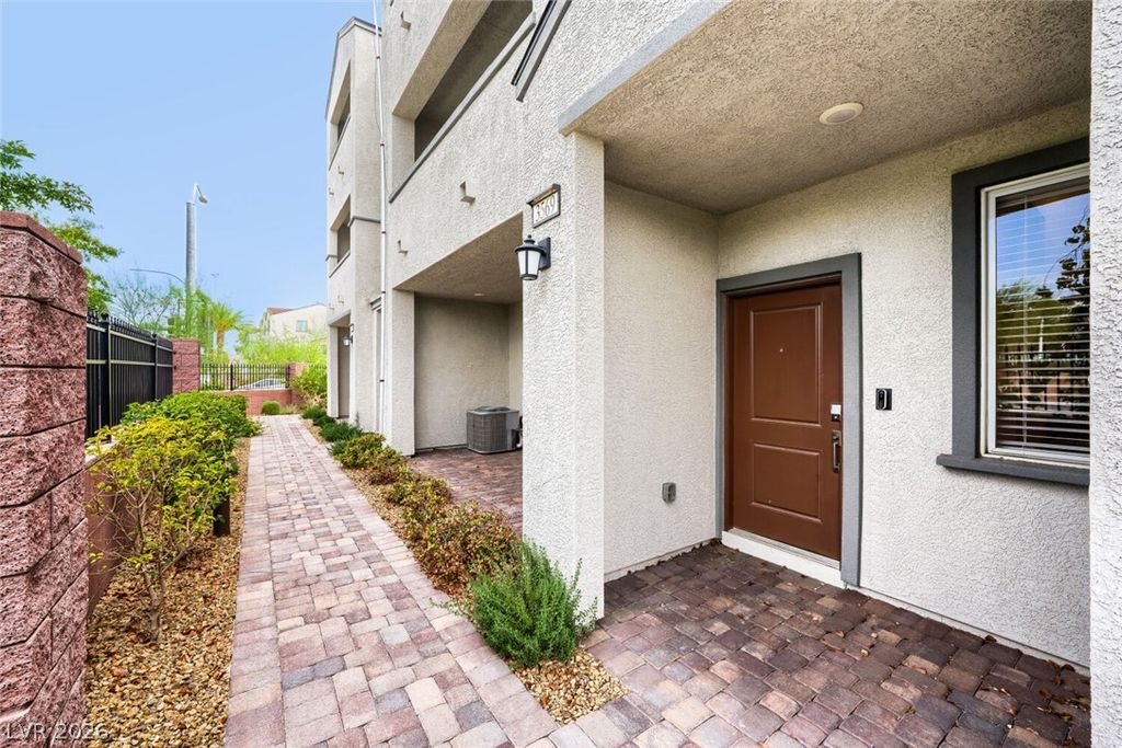 3569 Grigio Street, Las Vegas, NV 89129 — photo 2