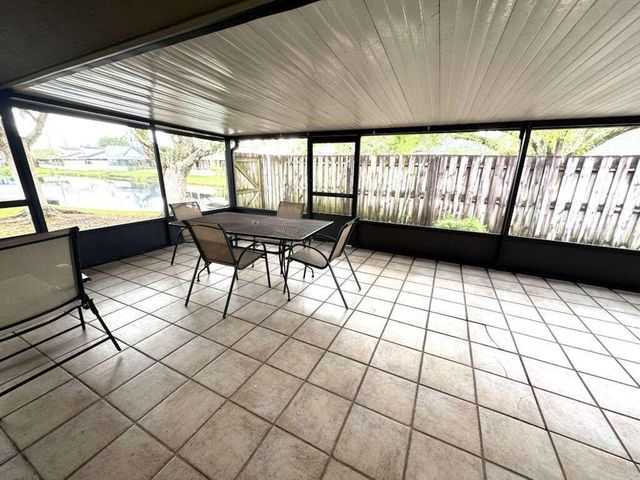 9828 SW 58th Court, Cooper City, FL 33328