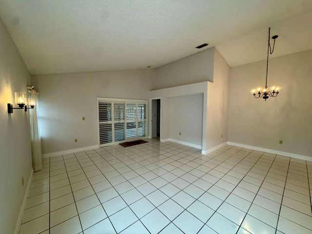 9828 SW 58th Court, Cooper City, FL 33328