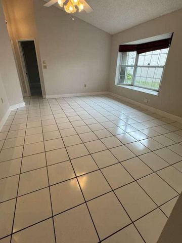 9828 SW 58th Court, Cooper City, FL 33328