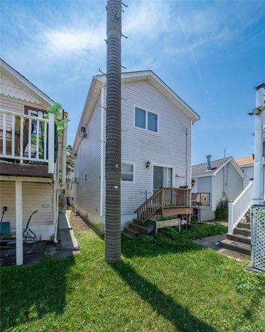 11 Schuyler Terrace, Bronx, NY 10465