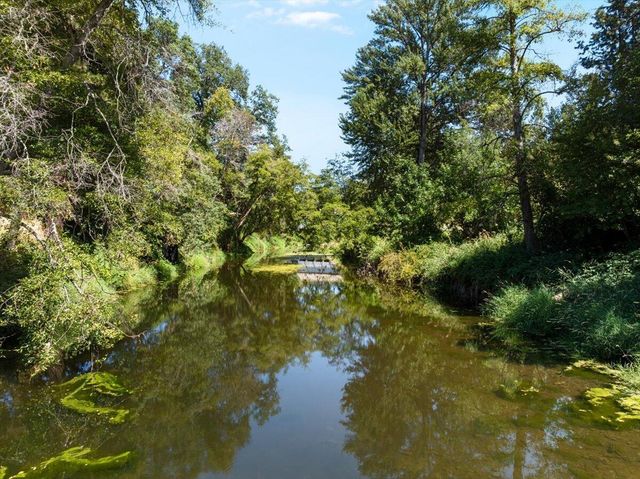643 Covered Bridge Road, Rogue River, OR 97537