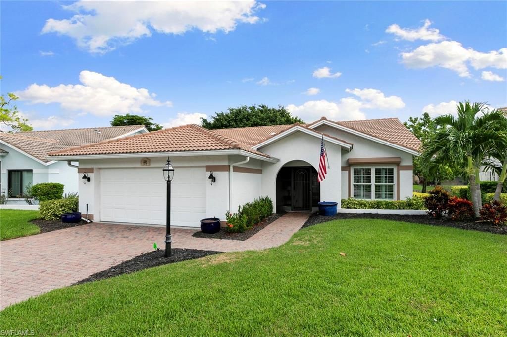 221 Kings WAY, NAPLES, FL 34104 — photo 3