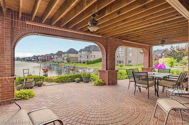 51577 Merry Lane, Utica, MI 48316