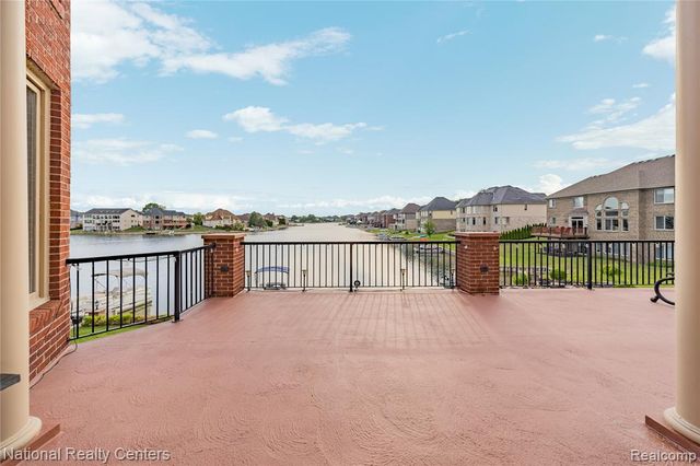 51577 Merry Lane, Utica, MI 48316