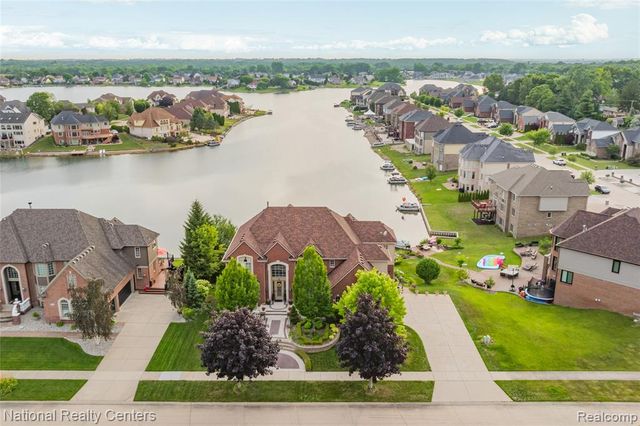 51577 Merry Lane, Utica, MI 48316