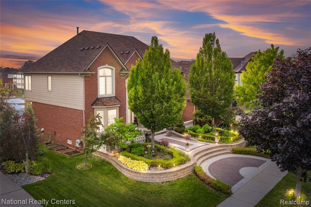 51577 Merry Lane, Utica, MI 48316