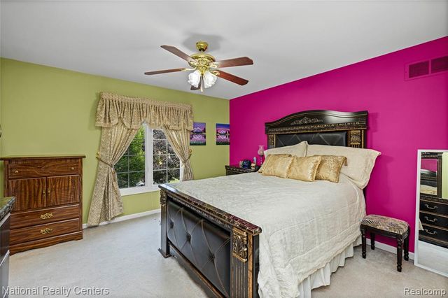 51577 Merry Lane, Utica, MI 48316