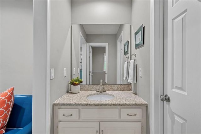 13019 Eby Lane, Overland Park, KS 66213