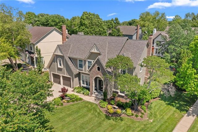 13019 Eby Lane, Overland Park, KS 66213