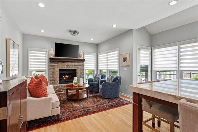 13019 Eby Lane, Overland Park, KS 66213