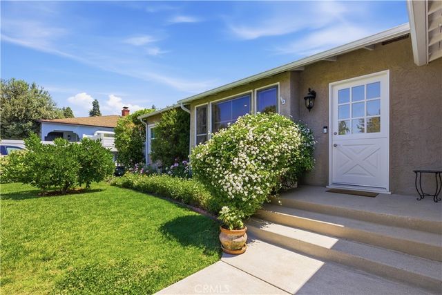 6630 Saloma Avenue, Van Nuys, CA 91405