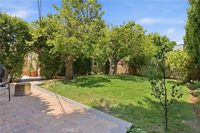 6630 Saloma Avenue, Van Nuys, CA 91405