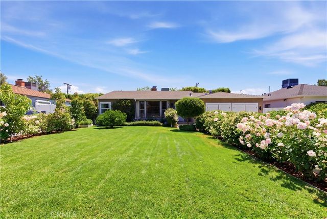 6630 Saloma Avenue, Van Nuys, CA 91405