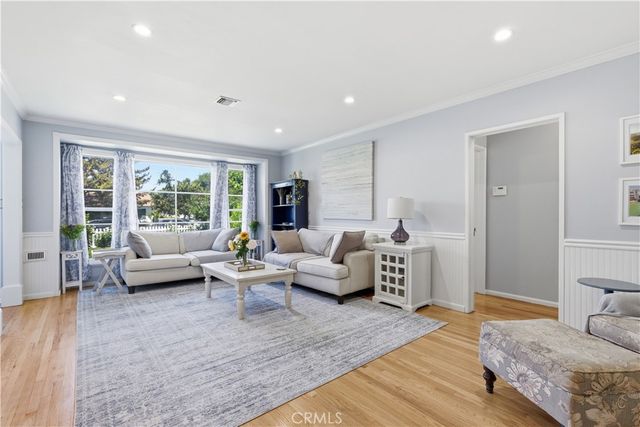 6630 Saloma Avenue, Van Nuys, CA 91405
