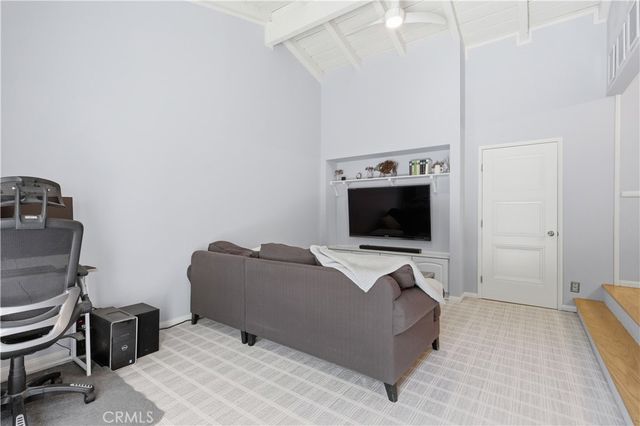 6630 Saloma Avenue, Van Nuys, CA 91405