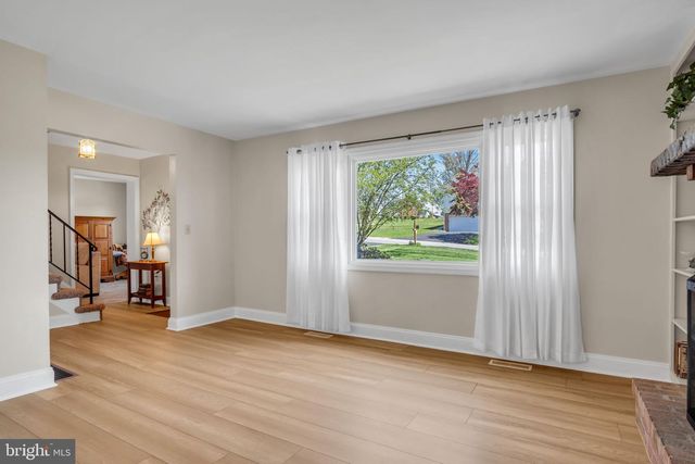 6234 LEADER DR, York, PA 17407