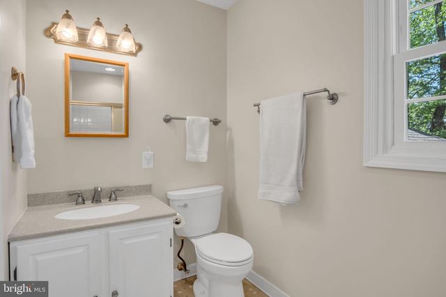 6234 LEADER DR, York, PA 17407