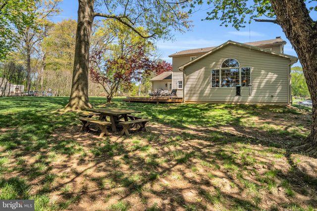 6234 LEADER DR, York, PA 17407