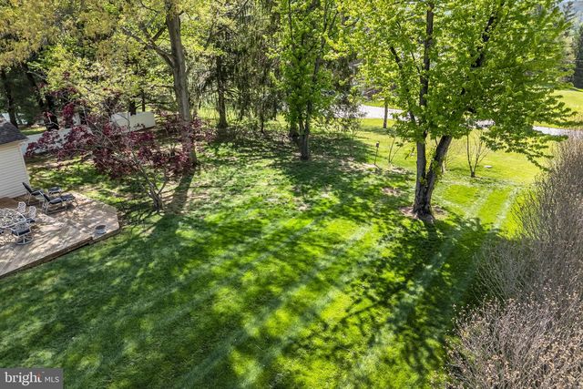 6234 LEADER DR, York, PA 17407