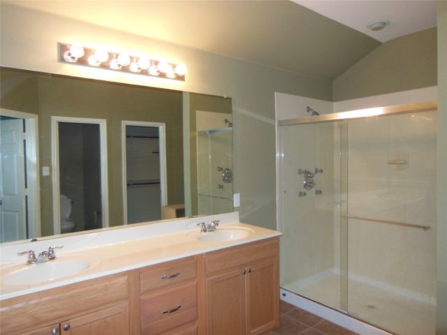15633 Wheelhorse Trail, Fort Worth, TX 76262