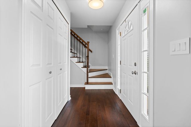 5615 Pebble Ridge Court, Ann Arbor, MI 48108