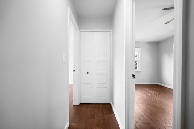 5615 Pebble Ridge Court, Ann Arbor, MI 48108