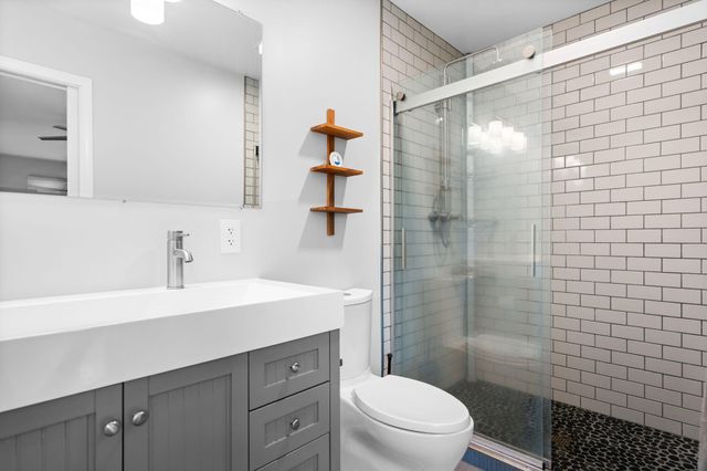 5615 Pebble Ridge Court, Ann Arbor, MI 48108