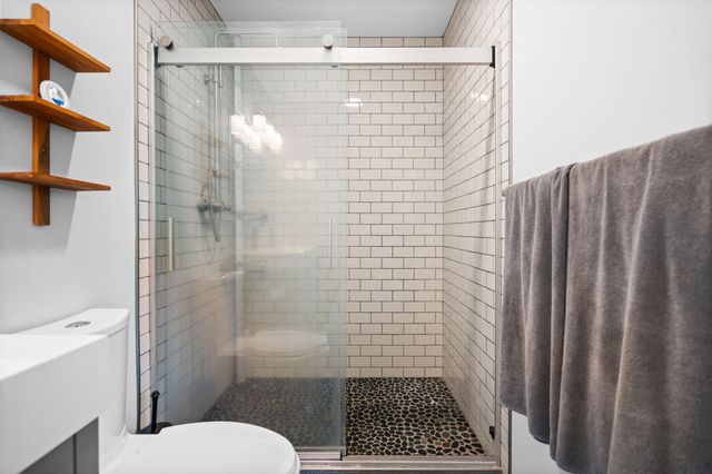 5615 Pebble Ridge Court, Ann Arbor, MI 48108
