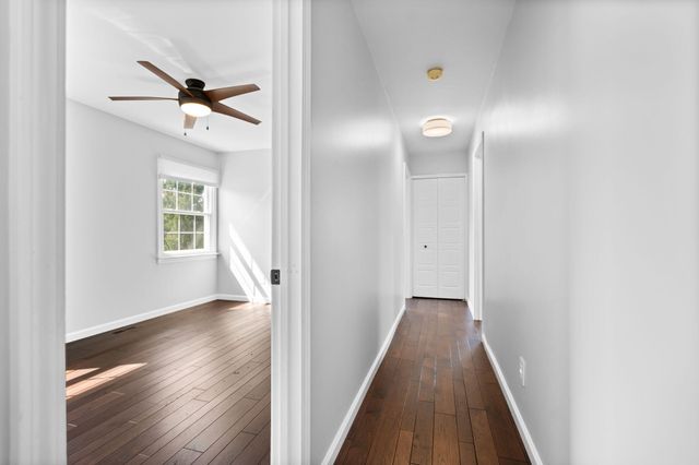 5615 Pebble Ridge Court, Ann Arbor, MI 48108