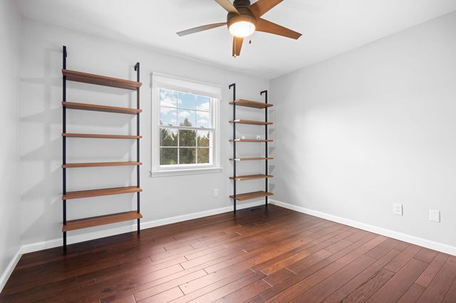 5615 Pebble Ridge Court, Ann Arbor, MI 48108