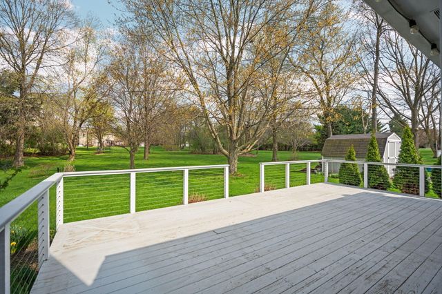 5615 Pebble Ridge Court, Ann Arbor, MI 48108