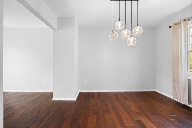 5615 Pebble Ridge Court, Ann Arbor, MI 48108