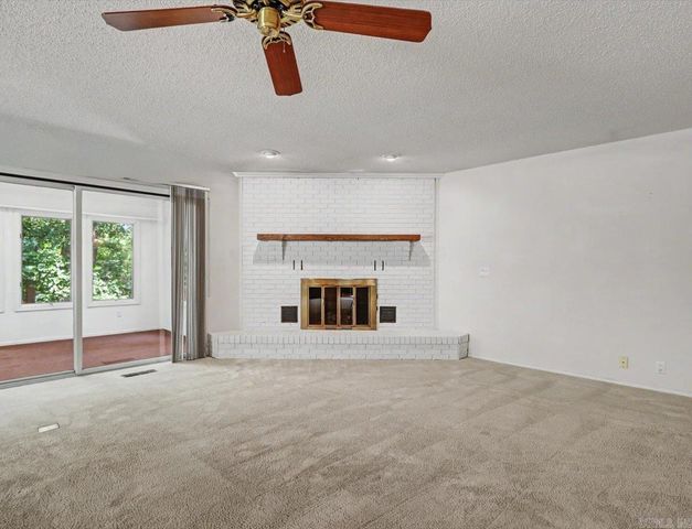 5 Coronado Lane, Hot Springs Village, AR 71909