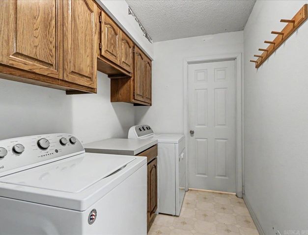 5 Coronado Lane, Hot Springs Village, AR 71909
