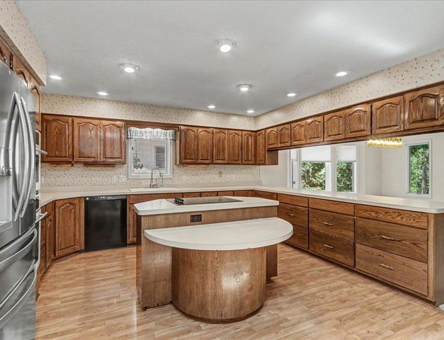 5 Coronado Lane, Hot Springs Village, AR 71909